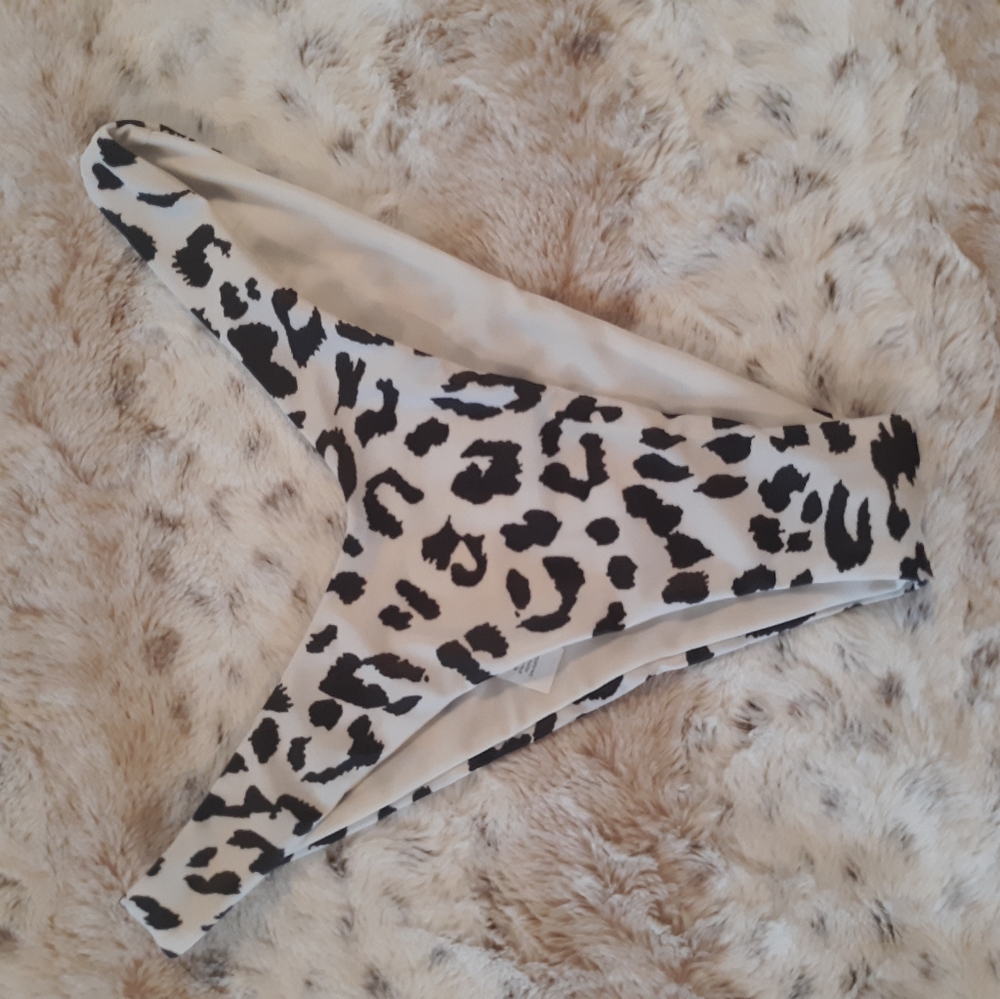 Aerie Cheekier Bikini Bottoms NWT